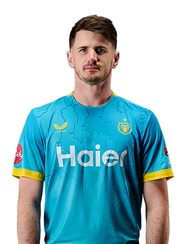 George Garton portrait in Official Warwickshire Bears squad shirt