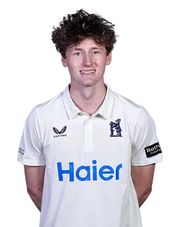 Theo Wylie portrait in Official Warwickshire men's squad shirt